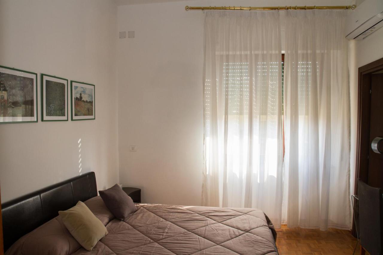 Easy House * Napoli